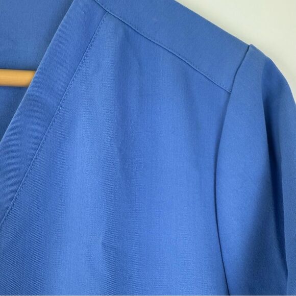 Figs Casma Three-Pocket Scrub Top Size Medium Blue PO 1494 Style FW1100 - Picture 2 of 8